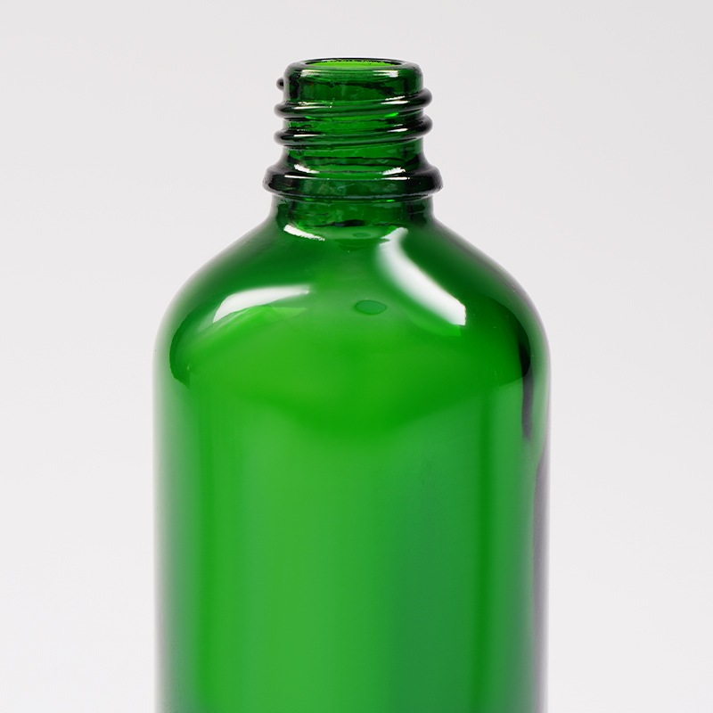 Botella de aceite esencial de vidrio verde Botella de aceite esencial de vidrio verde
